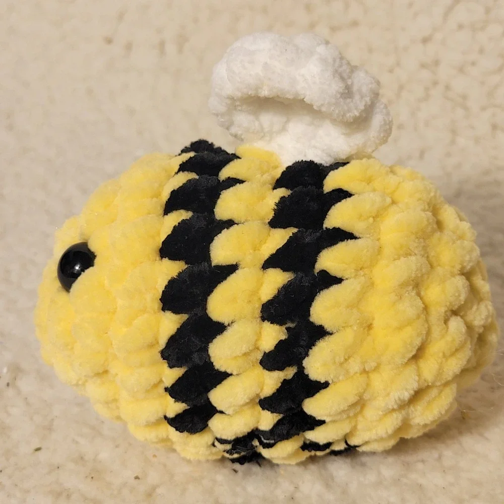 Crochet Bee‎ Handmade Yellow Black 6 Inch Plush Stuffed Animal